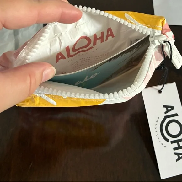ALOHA Collection Tropics Mini Bag - Picture 3 of 3